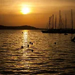 Prova 4 Apartment *