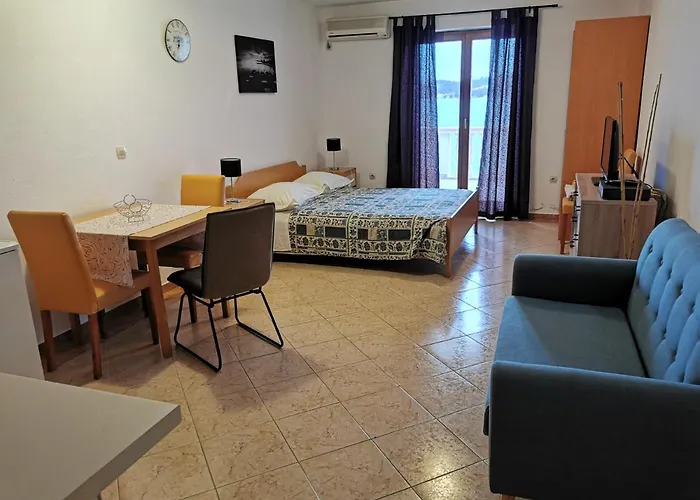 Apartman Prova 4 Tisno